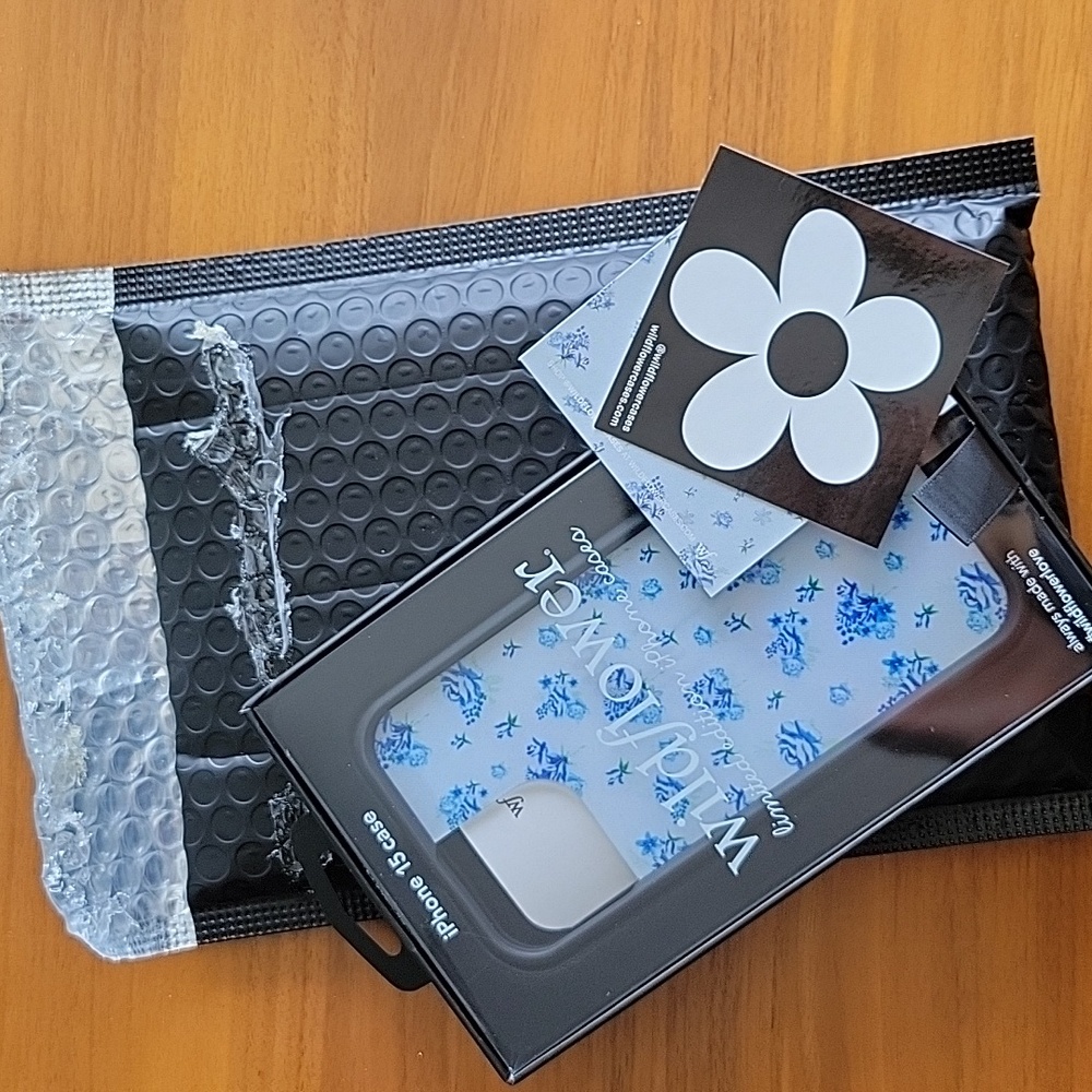 Wildflowers iPhone 15 Case - White with Blue Floral Pattern - Picture 3 of 4